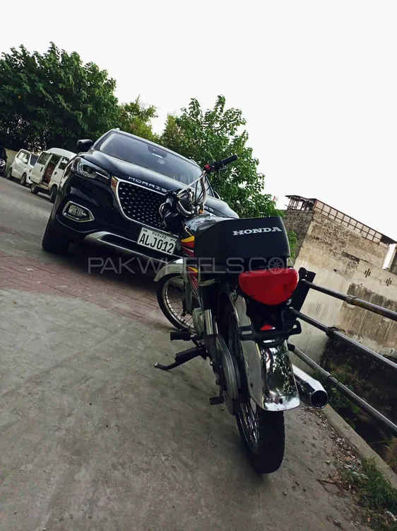 Honda CD 70 2010 for Sale Honda CD 70 2010 for Sale Image-3