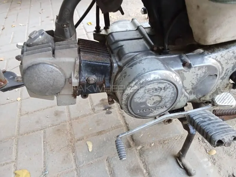 Honda CD 70 2012 for Sale Honda CD 70 2012 for Sale Image-9