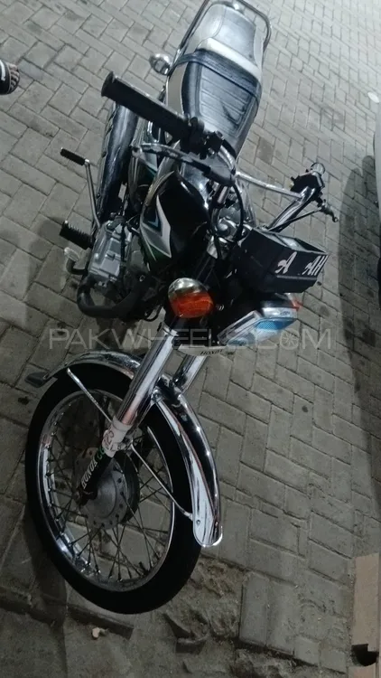 Honda CG 125 2023 for Sale Honda CG 125 2023 for Sale Image-4