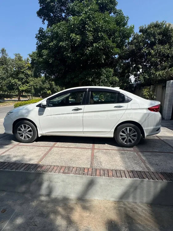 Honda City 2022 for Sale in Islamabad Honda City 2022 for Sale in Islamabad Image-11