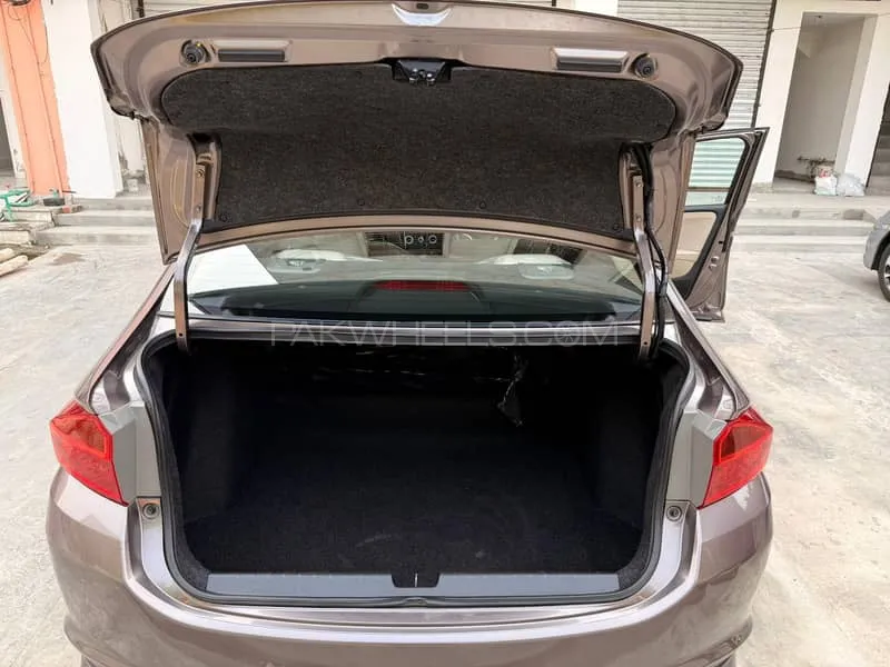 Honda City 2022 for Sale in Lahore Honda City 2022 for Sale in Lahore Image-7