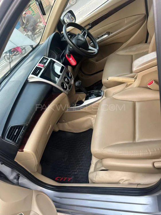 Honda City 2019 for Sale in Gujranwala Honda City 2019 for Sale in Gujranwala Image-18