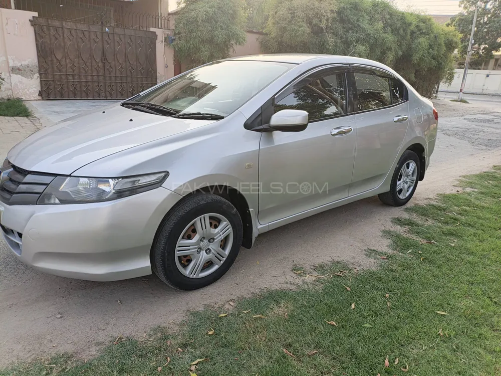 Honda City 2010 for Sale in Bahawalpur Honda City 2010 for Sale in Bahawalpur Image-3