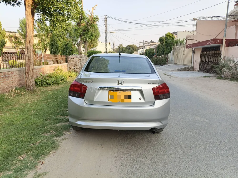 Honda City 2010 for Sale in Bahawalpur Honda City 2010 for Sale in Bahawalpur Image-10