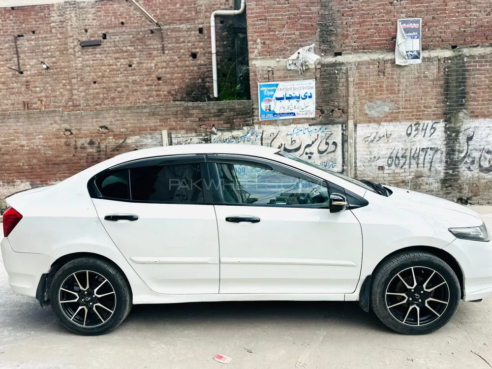 Honda City 2017 for Sale in Gujranwala Honda City 2017 for Sale in Gujranwala Image-3