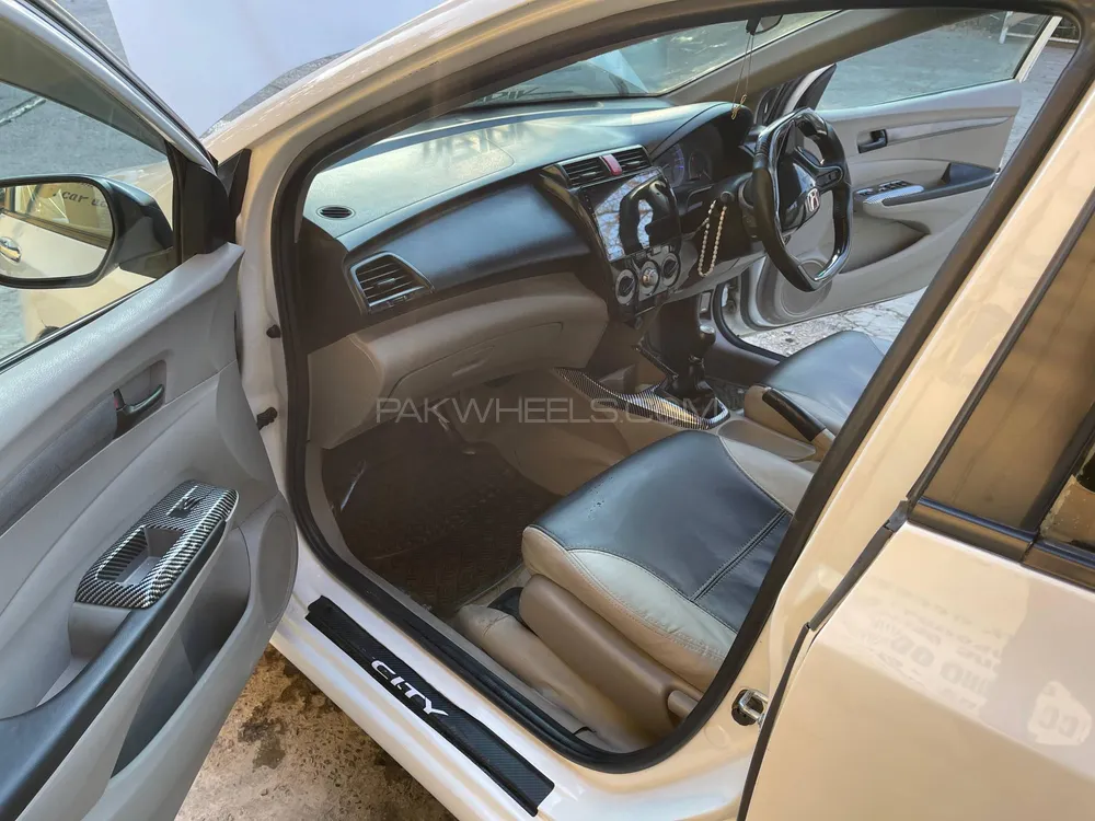 Honda City 2017 for Sale in Abbottabad Honda City 2017 for Sale in Abbottabad Image-10