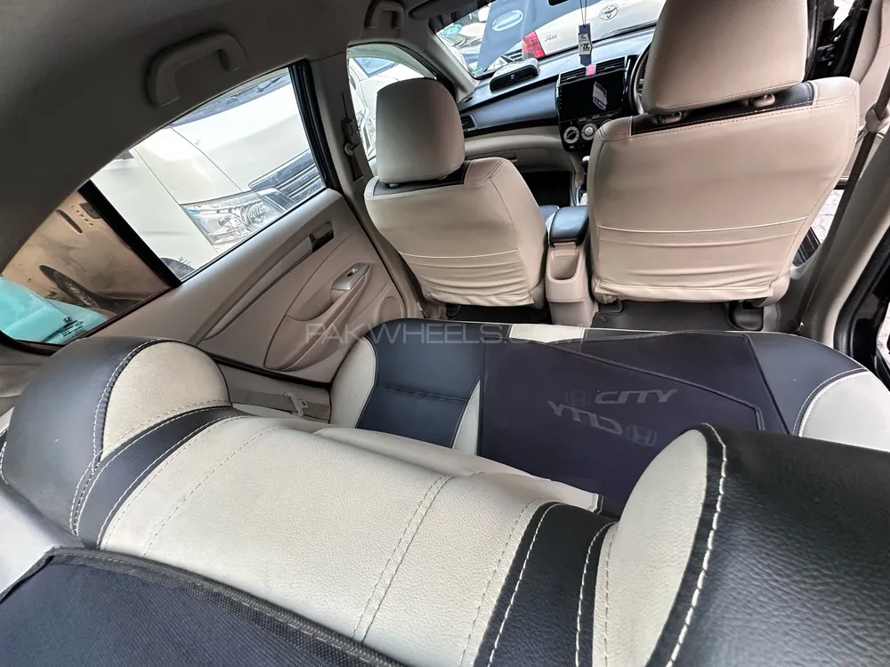 Honda City 2018 for Sale in Gujranwala Honda City 2018 for Sale in Gujranwala Image-6