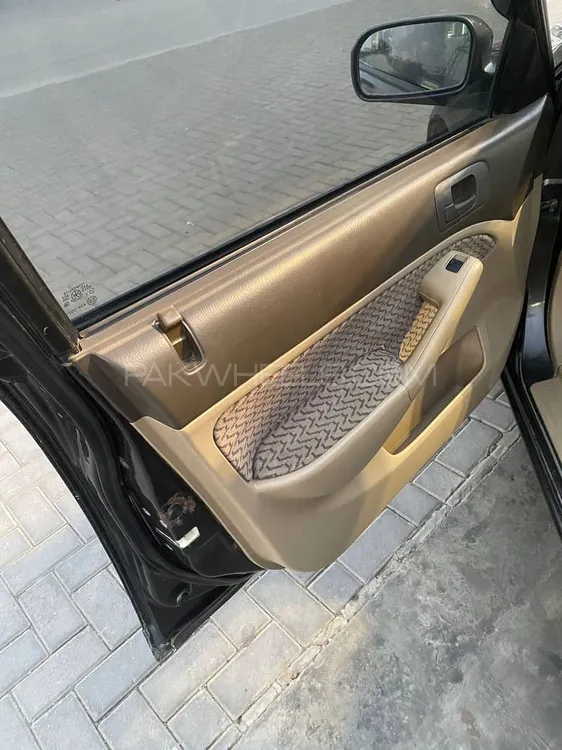 Honda Civic 2004 for Sale in Rawalpindi Honda Civic 2004 for Sale in Rawalpindi Image-5