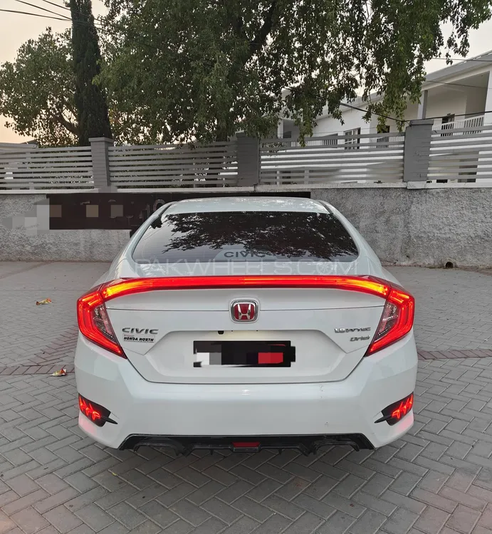 Honda Civic 2018 for Sale in Islamabad Honda Civic 2018 for Sale in Islamabad Image-4