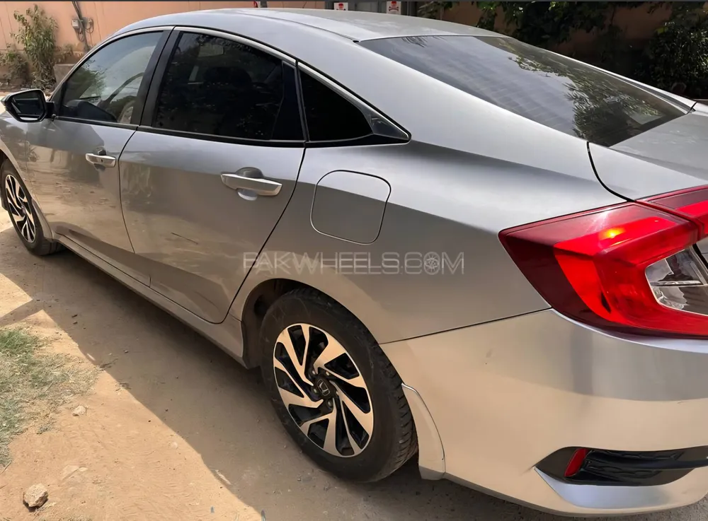 Honda Civic 2018 for Sale in Karachi Honda Civic 2018 for Sale in Karachi Image-4