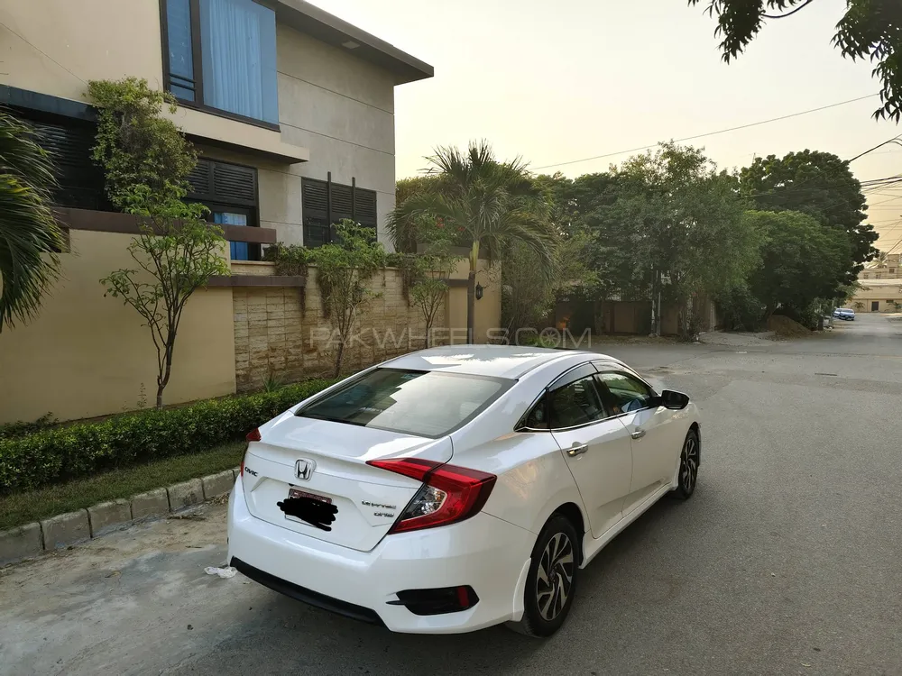 Honda Civic 2018 for Sale in Karachi Honda Civic 2018 for Sale in Karachi Image-5