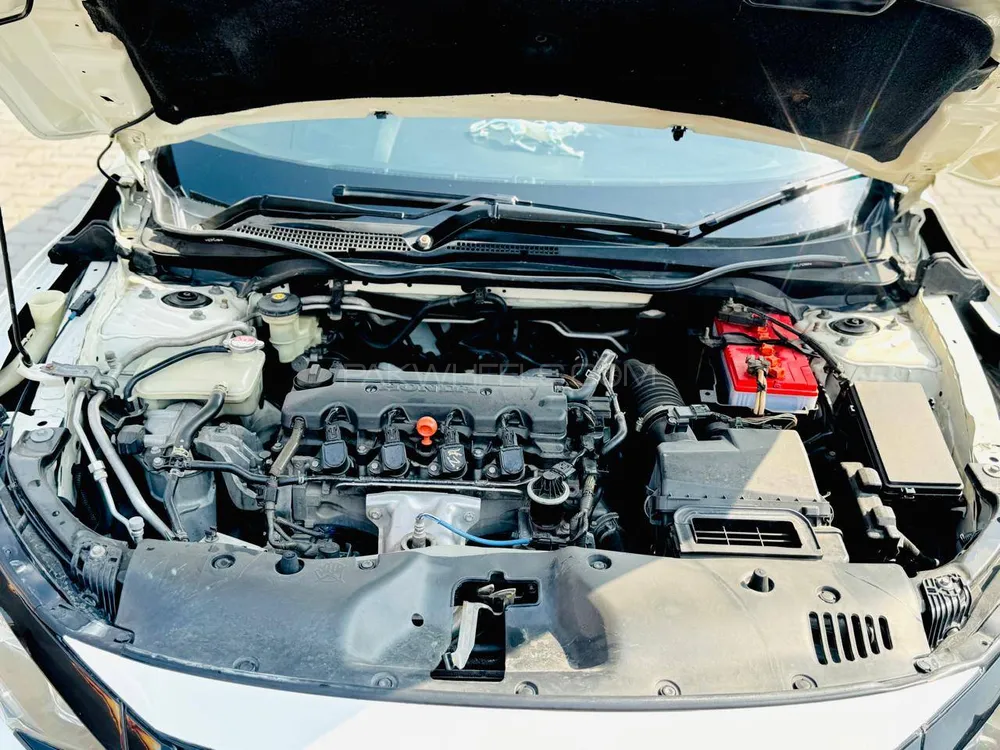 Honda Civic 2018 for Sale in Mardan Honda Civic 2018 for Sale in Mardan Image-9