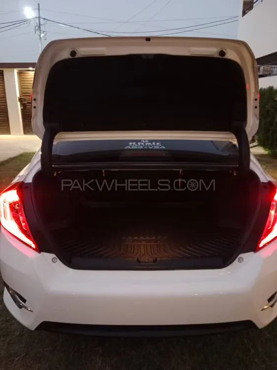 Honda Civic 2019 for Sale in Karachi Honda Civic 2019 for Sale in Karachi Image-4
