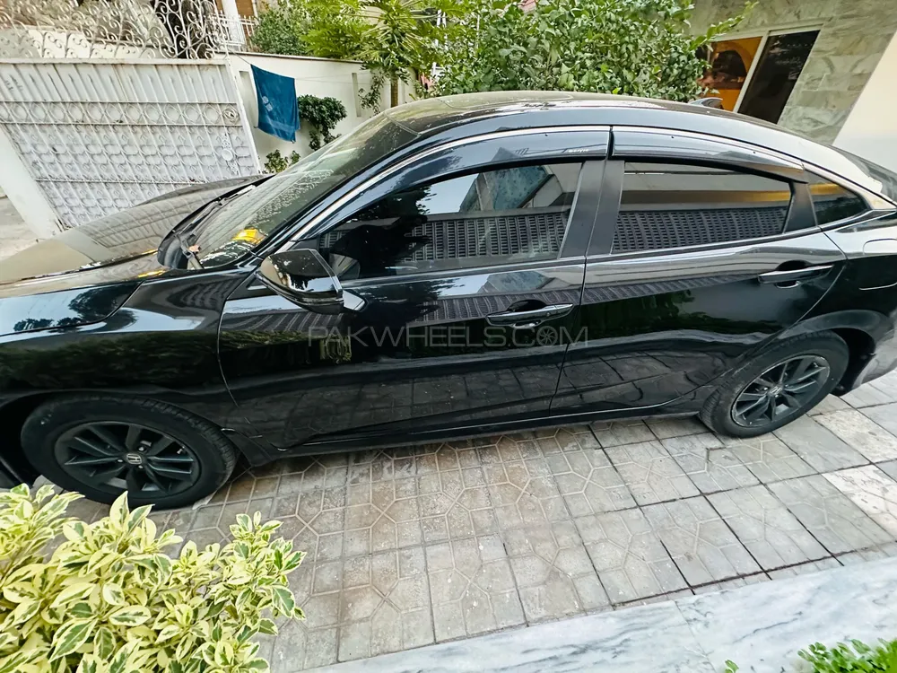 Honda Civic 2021 for Sale in Islamabad Honda Civic 2021 for Sale in Islamabad Image-4
