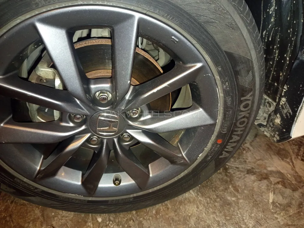 Honda Civic 2021 for Sale in Multan Honda Civic 2021 for Sale in Multan Image-10