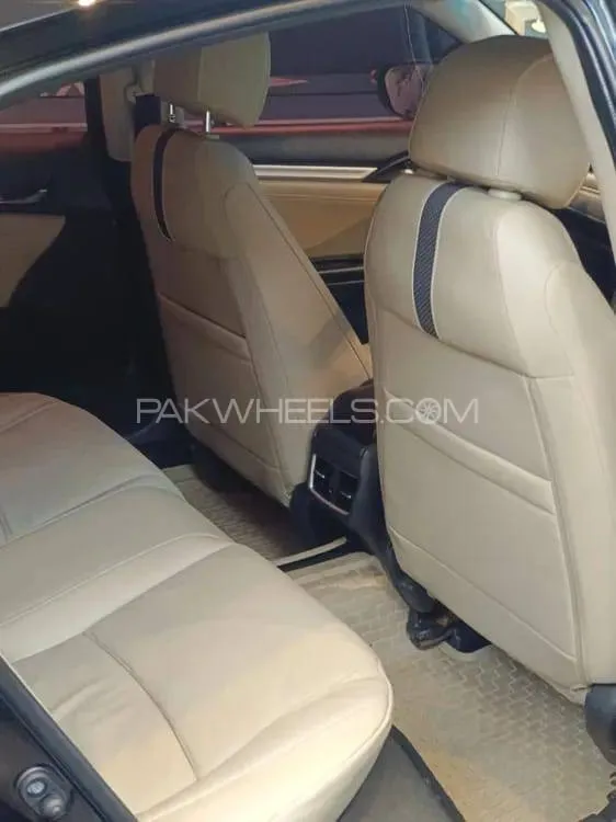 Honda Civic 2022 for Sale in Peshawar Honda Civic 2022 for Sale in Peshawar Image-1