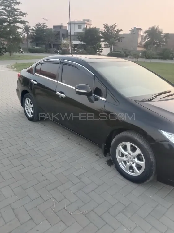 Honda Civic 2015 for Sale in Faisalabad Honda Civic 2015 for Sale in Faisalabad Image-2
