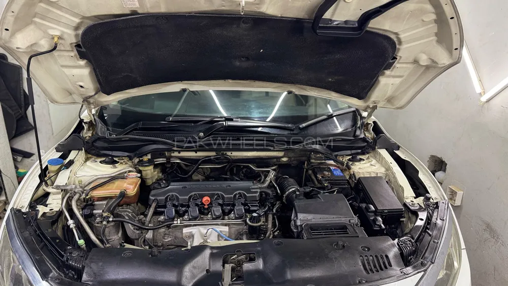 Honda Civic 2016 for Sale in Karachi Honda Civic 2016 for Sale in Karachi Image-9