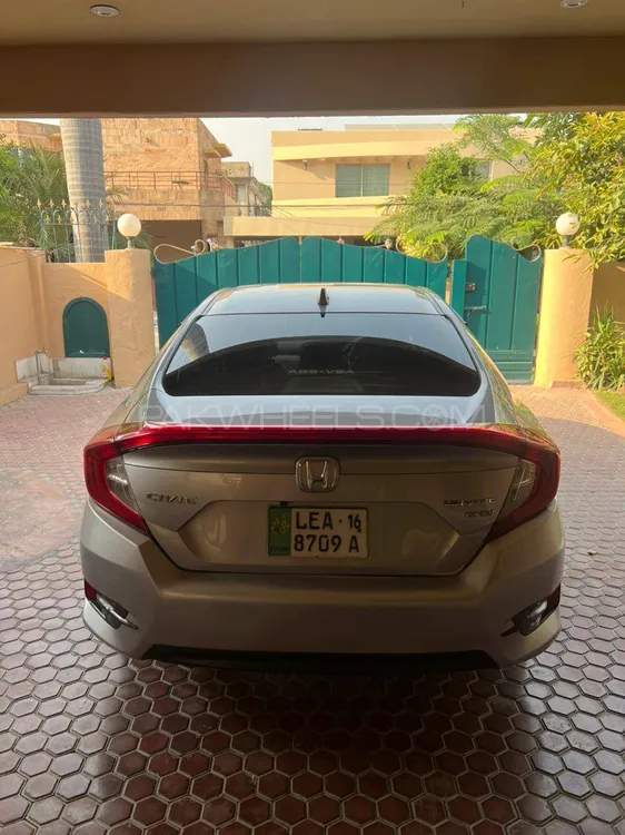 Honda Civic 2016 for Sale in Sialkot Honda Civic 2016 for Sale in Sialkot Image-2