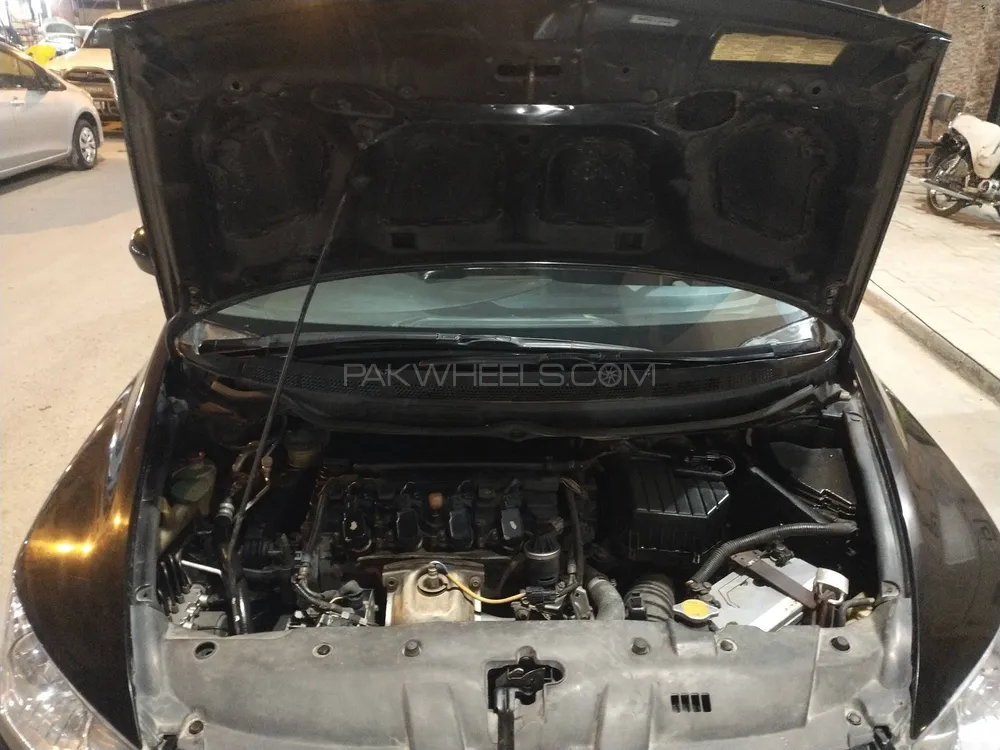 Honda Civic 2006 for Sale in Karachi Honda Civic 2006 for Sale in Karachi Image-10