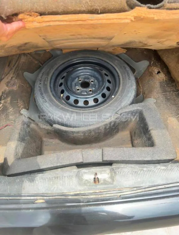 Honda Civic 2004 for Sale in Multan Honda Civic 2004 for Sale in Multan Image-13