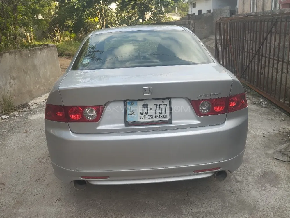 ہونڈا سی آر-زیڈ 2003 for Sale in ایبٹ آباد ہونڈا سی آر-زیڈ 2003 for Sale in ایبٹ آباد Image-9