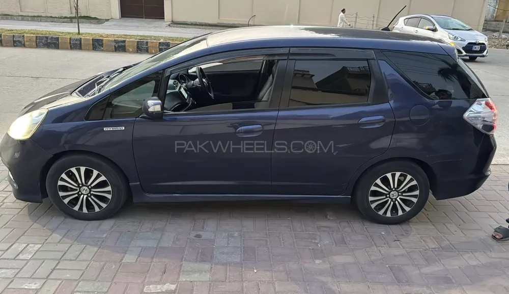 Honda Fit 2014 for Sale in Islamabad Honda Fit 2014 for Sale in Islamabad Image-6