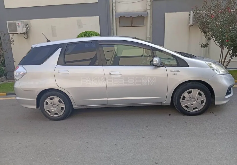 Honda Fit 2014 for Sale in Wah cantt Honda Fit 2014 for Sale in Wah cantt Image-4