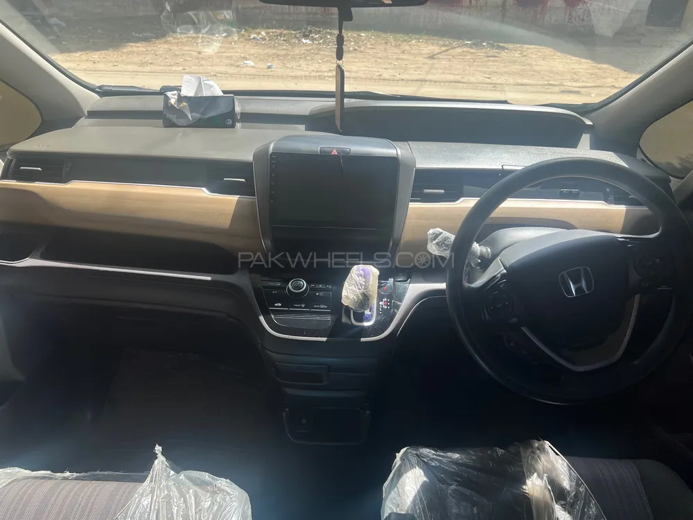 Honda Freed 2017 for Sale in Karachi Honda Freed 2017 for Sale in Karachi Image-6