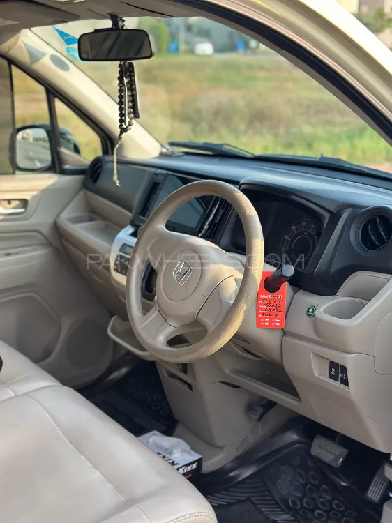 Honda N Wgn 2014 for Sale in Lahore Honda N Wgn 2014 for Sale in Lahore Image-8