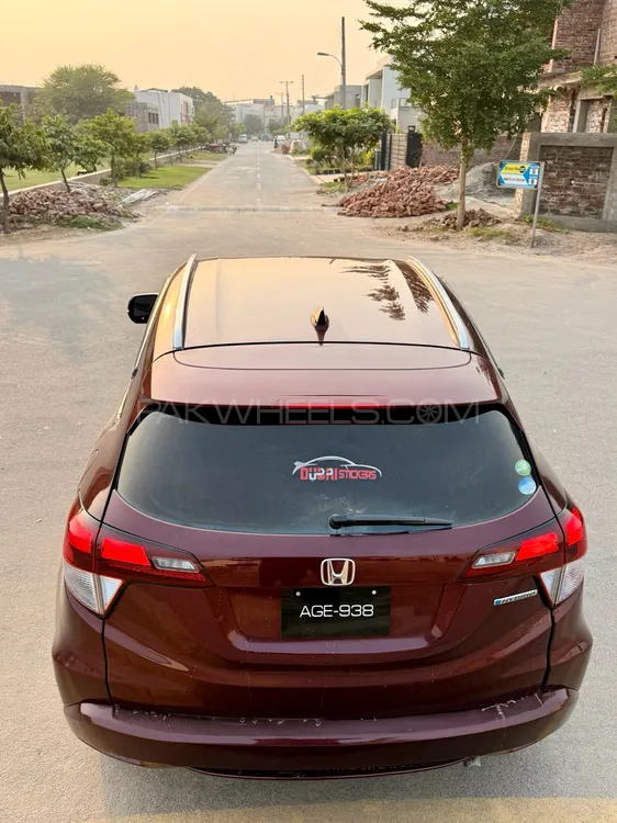 Honda Vezel 2014 for Sale in Multan Honda Vezel 2014 for Sale in Multan Image-5