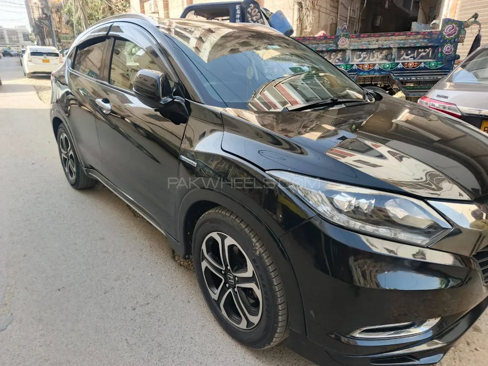 Honda Vezel 2017 for Sale in Karachi Honda Vezel 2017 for Sale in Karachi Image-14