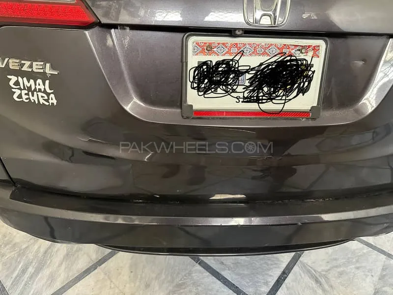 Honda Vezel 2014 for Sale in Karachi Honda Vezel 2014 for Sale in Karachi Image-3