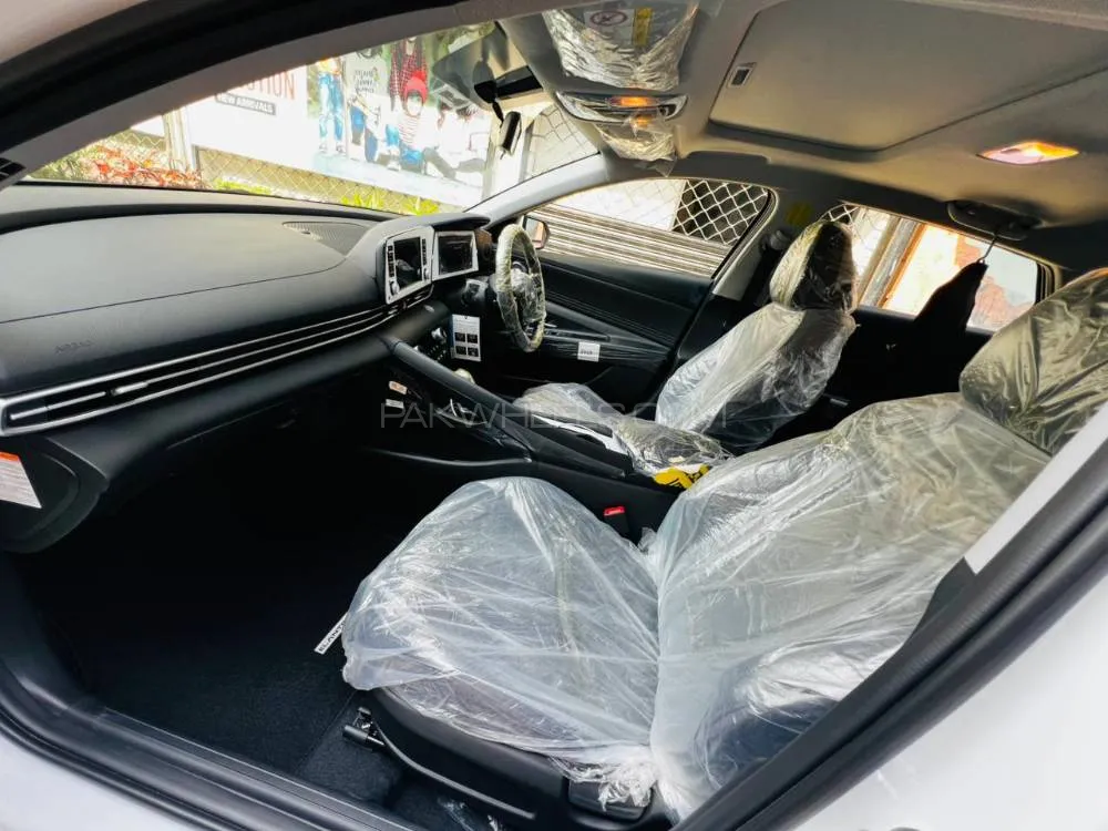Hyundai Elantra 2025 for Sale in Gujrat Hyundai Elantra 2025 for Sale in Gujrat Image-5
