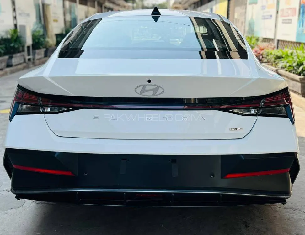 Hyundai Elantra 2025 for Sale in Gujrat Hyundai Elantra 2025 for Sale in Gujrat Image-10