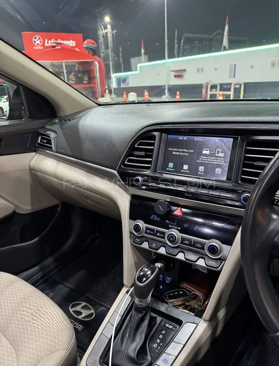 Hyundai Elantra 2021 for Sale in Lahore Hyundai Elantra 2021 for Sale in Lahore Image-7
