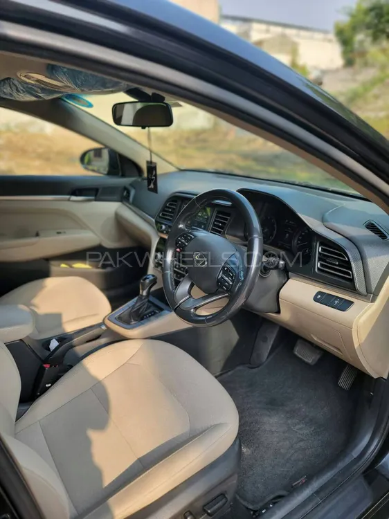 Hyundai Elantra 2021 for Sale in Faisalabad Hyundai Elantra 2021 for Sale in Faisalabad Image-5