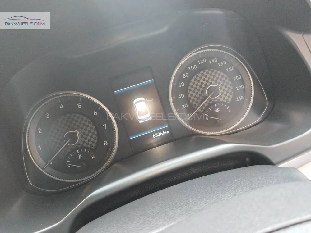 Hyundai Elantra 2021 for Sale in Lahore Hyundai Elantra 2021 for Sale in Lahore Image-9