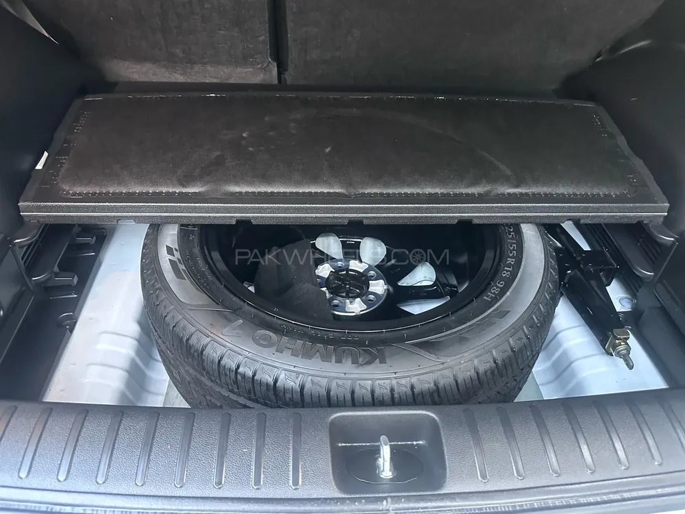 Hyundai Tucson 2023 for Sale in Lahore Hyundai Tucson 2023 for Sale in Lahore Image-11