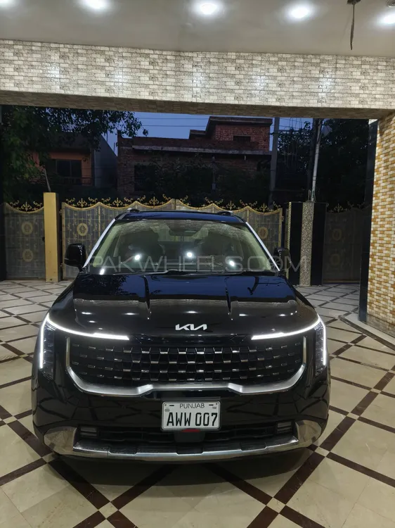 KIA Carnival 2025 for Sale in Lahore KIA Carnival 2025 for Sale in Lahore Image-14
