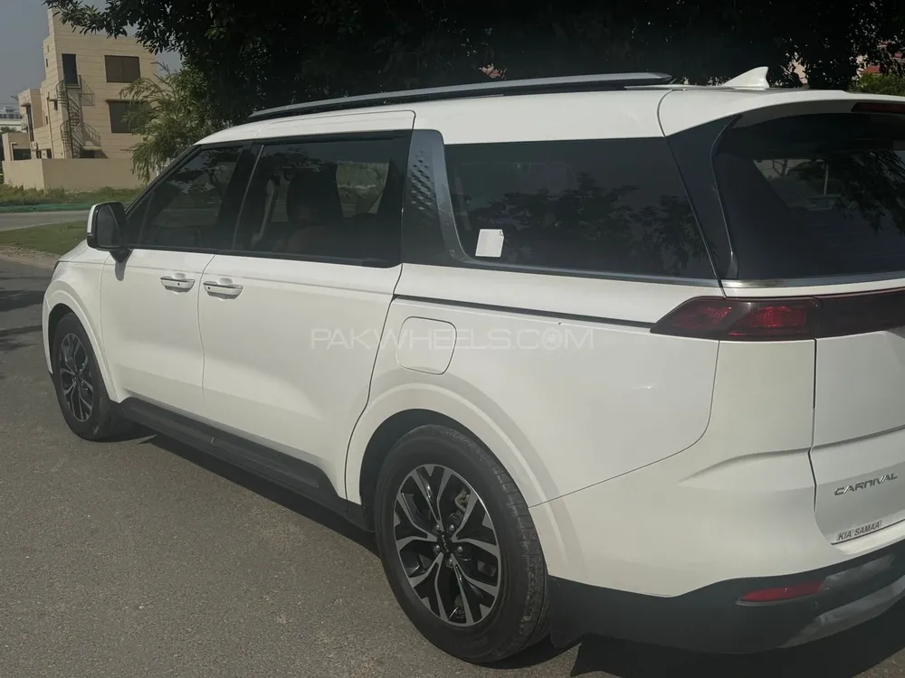 KIA Carnival 2021 for Sale in Lahore KIA Carnival 2021 for Sale in Lahore Image-2