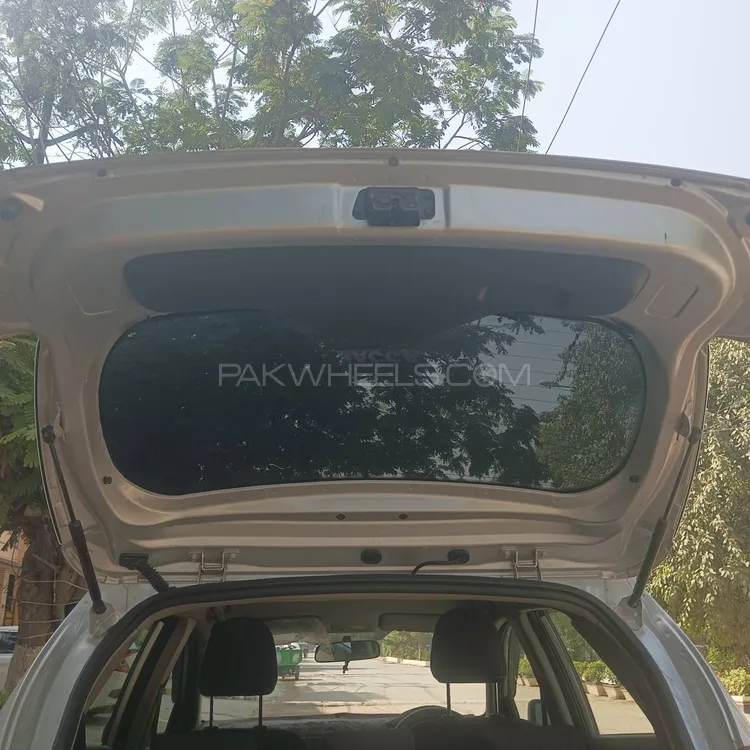 KIA Picanto 2020 for Sale in Karachi KIA Picanto 2020 for Sale in Karachi Image-18