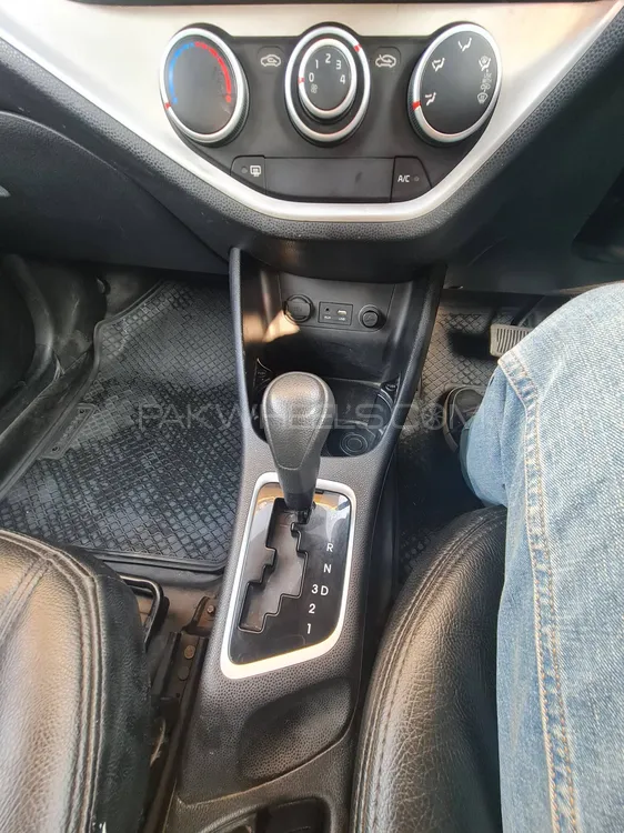 KIA Picanto 2021 for Sale in Lahore KIA Picanto 2021 for Sale in Lahore Image-5