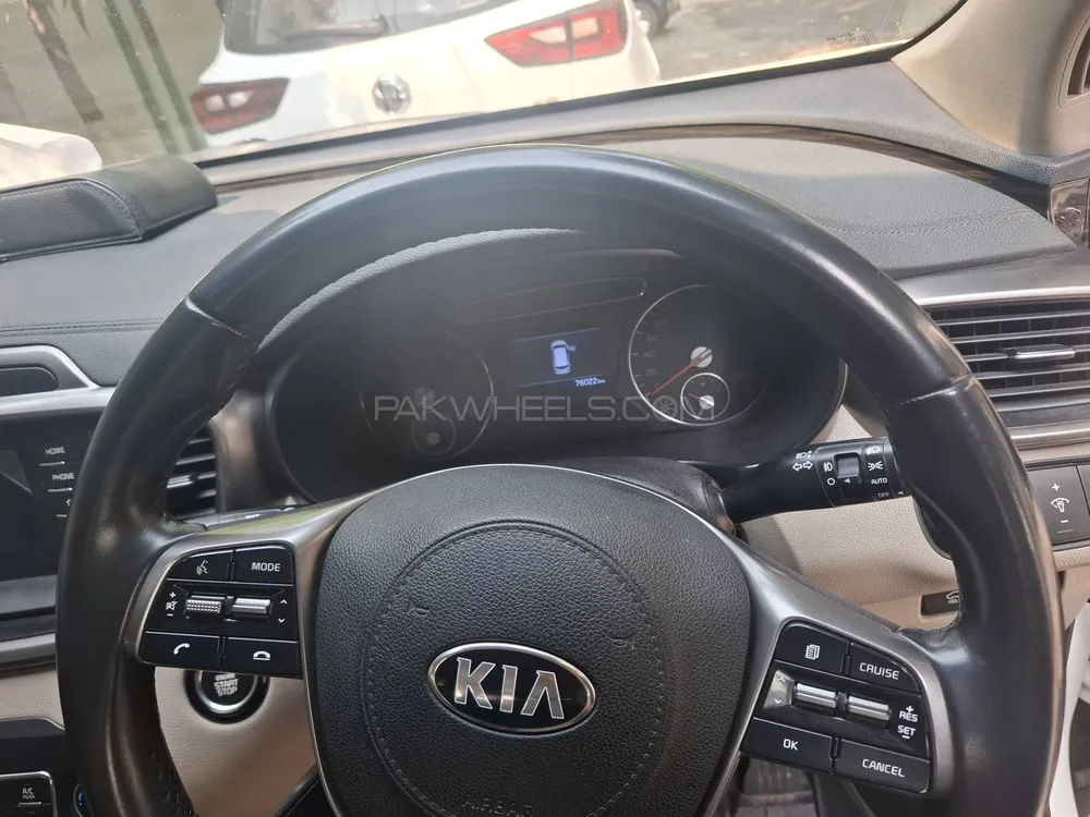 KIA Sorento 2022 for Sale in Lahore KIA Sorento 2022 for Sale in Lahore Image-6