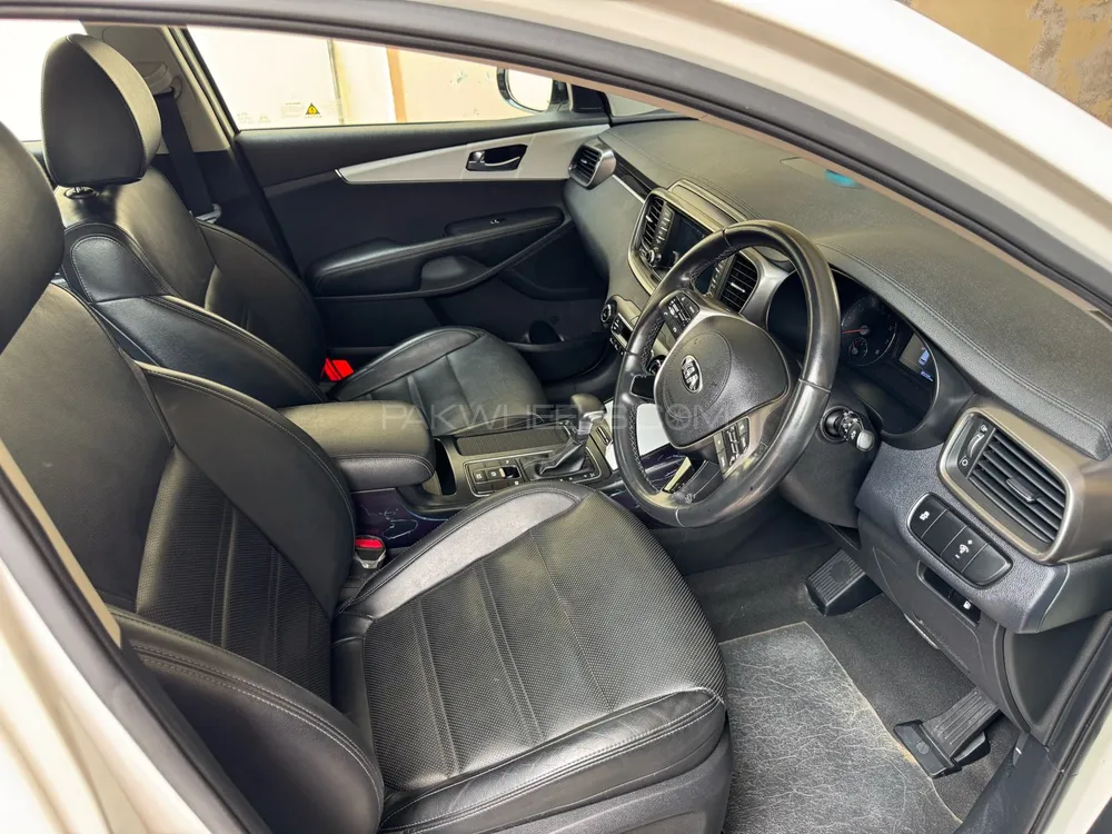 KIA Sorento 2022 for Sale in Lahore KIA Sorento 2022 for Sale in Lahore Image-4
