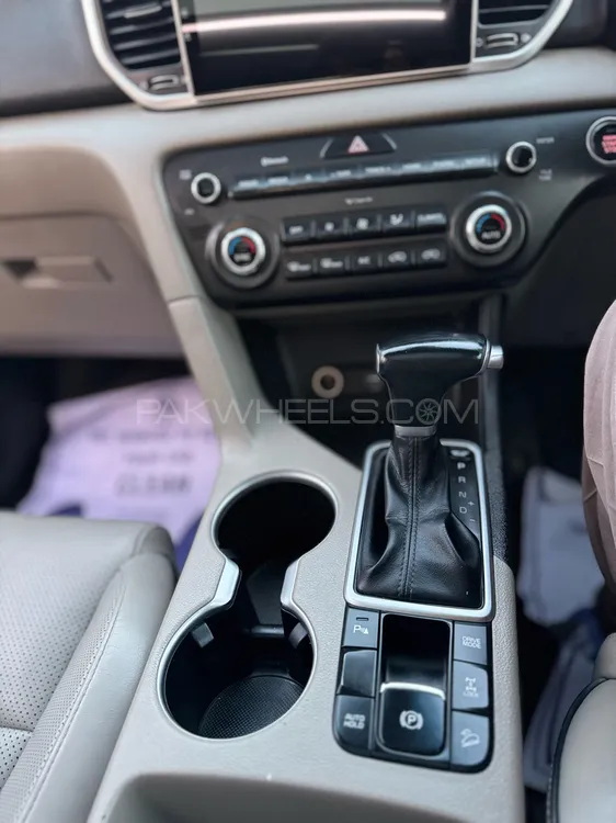 KIA Sportage 2020 for Sale in Islamabad KIA Sportage 2020 for Sale in Islamabad Image-6