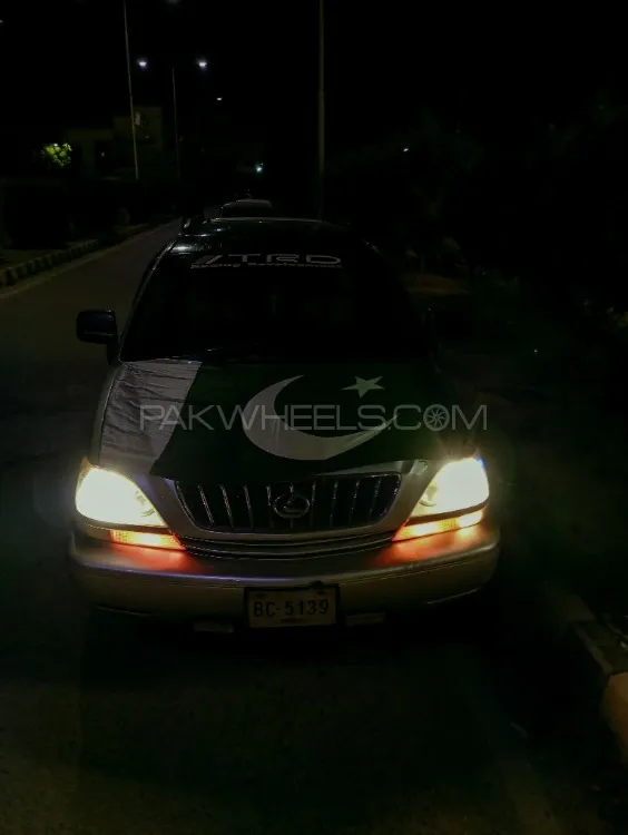 Lexus RX Series 2002 for Sale in Karachi Lexus RX Series 2002 for Sale in Karachi Image-8
