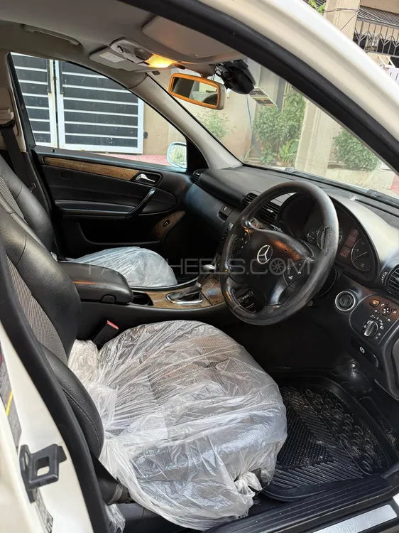 Mercedes Benz C Class 2006 for Sale in Islamabad Mercedes Benz C Class 2006 for Sale in Islamabad Image-8