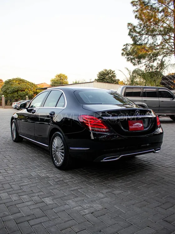 Mercedes Benz C Class 2015 for Sale in Islamabad Mercedes Benz C Class 2015 for Sale in Islamabad Image-4
