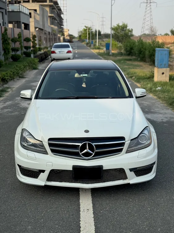 Mercedes Benz C Class 2011 for Sale in Islamabad Mercedes Benz C Class 2011 for Sale in Islamabad Image-1